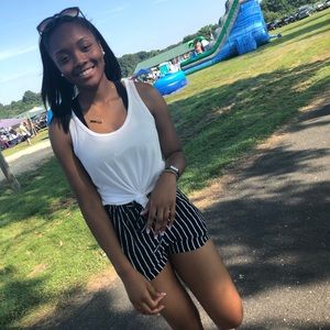 Meet your Posher, Amaya